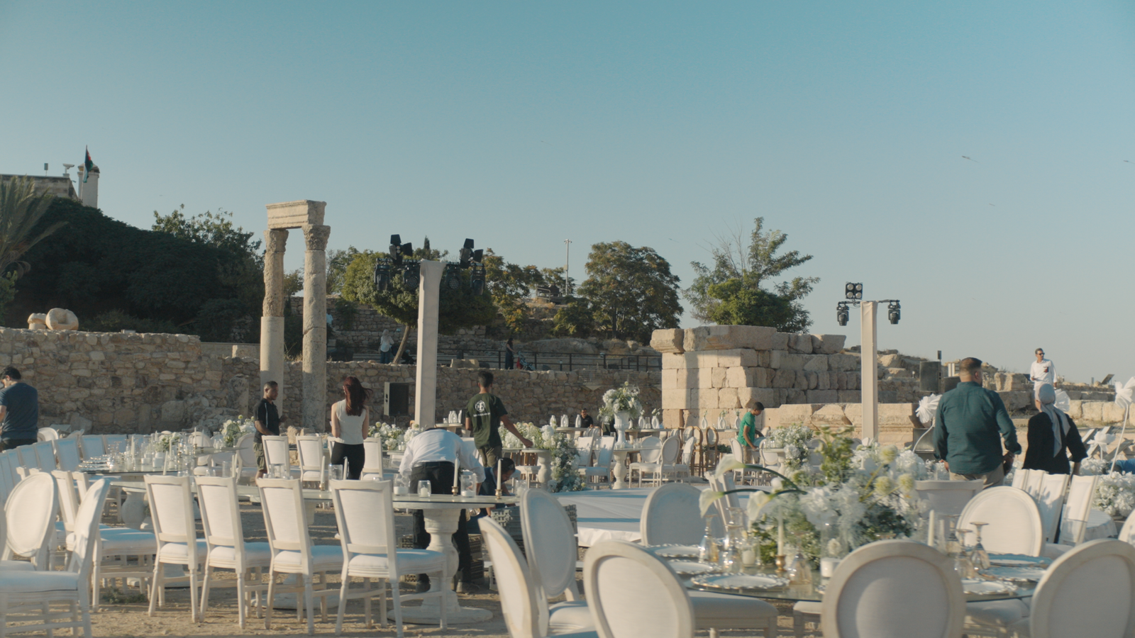 Sequence 02.00_02_44_10.Still019