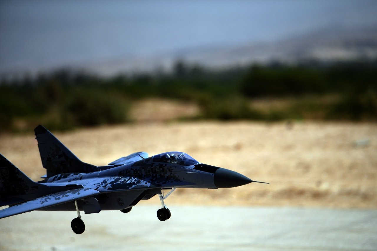 fbd30c00-70d3-441b-b7d9-c8335e959faf